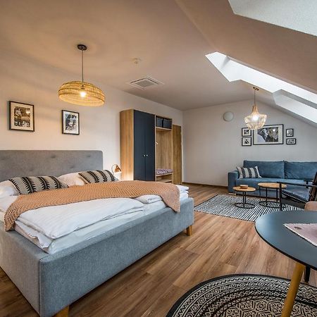 Poetika Apartments Presov Bagian luar foto