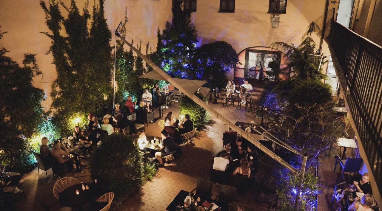 Poetika Apartments Presov Bagian luar foto