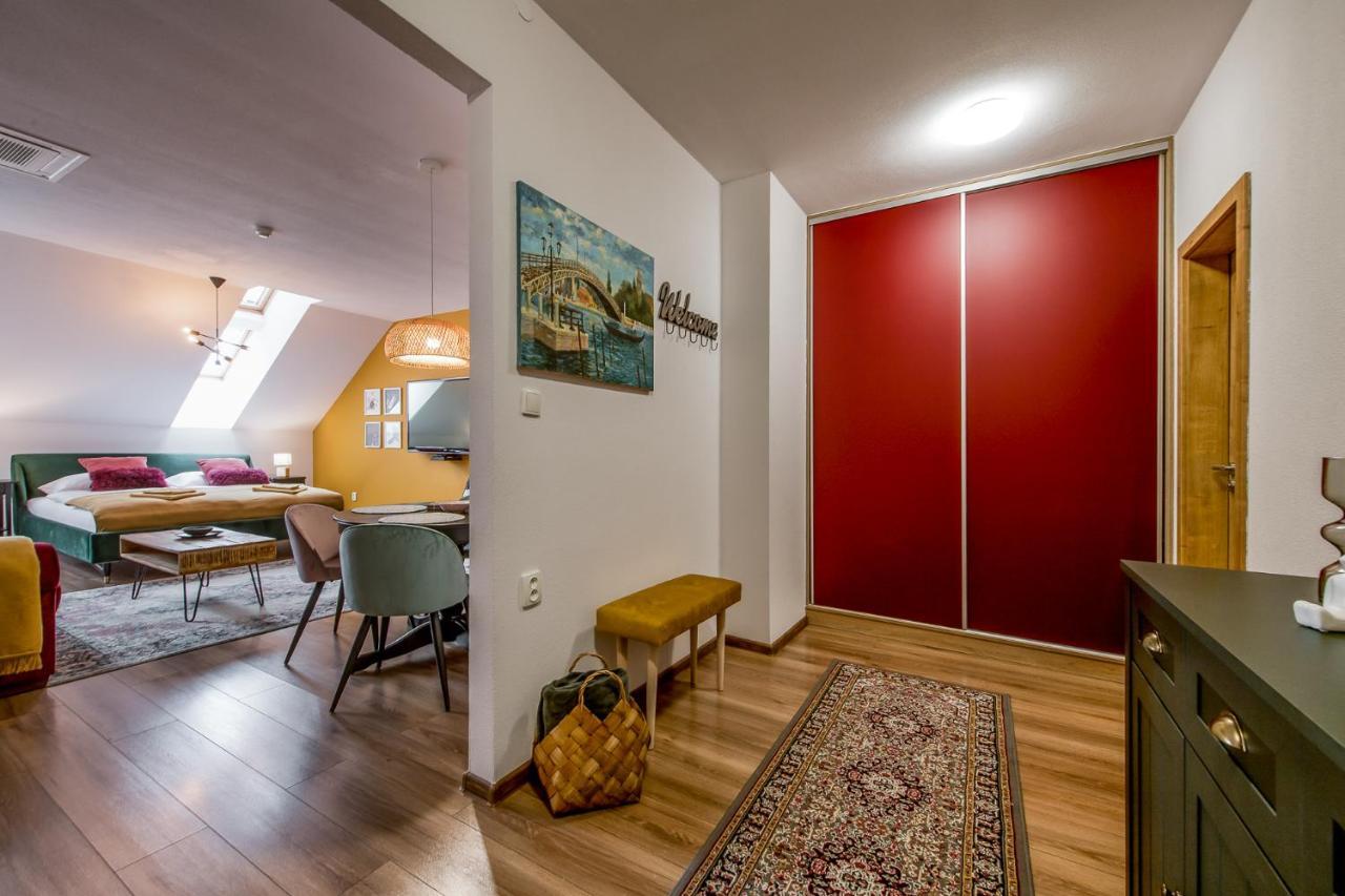 Poetika Apartments Presov Bagian luar foto