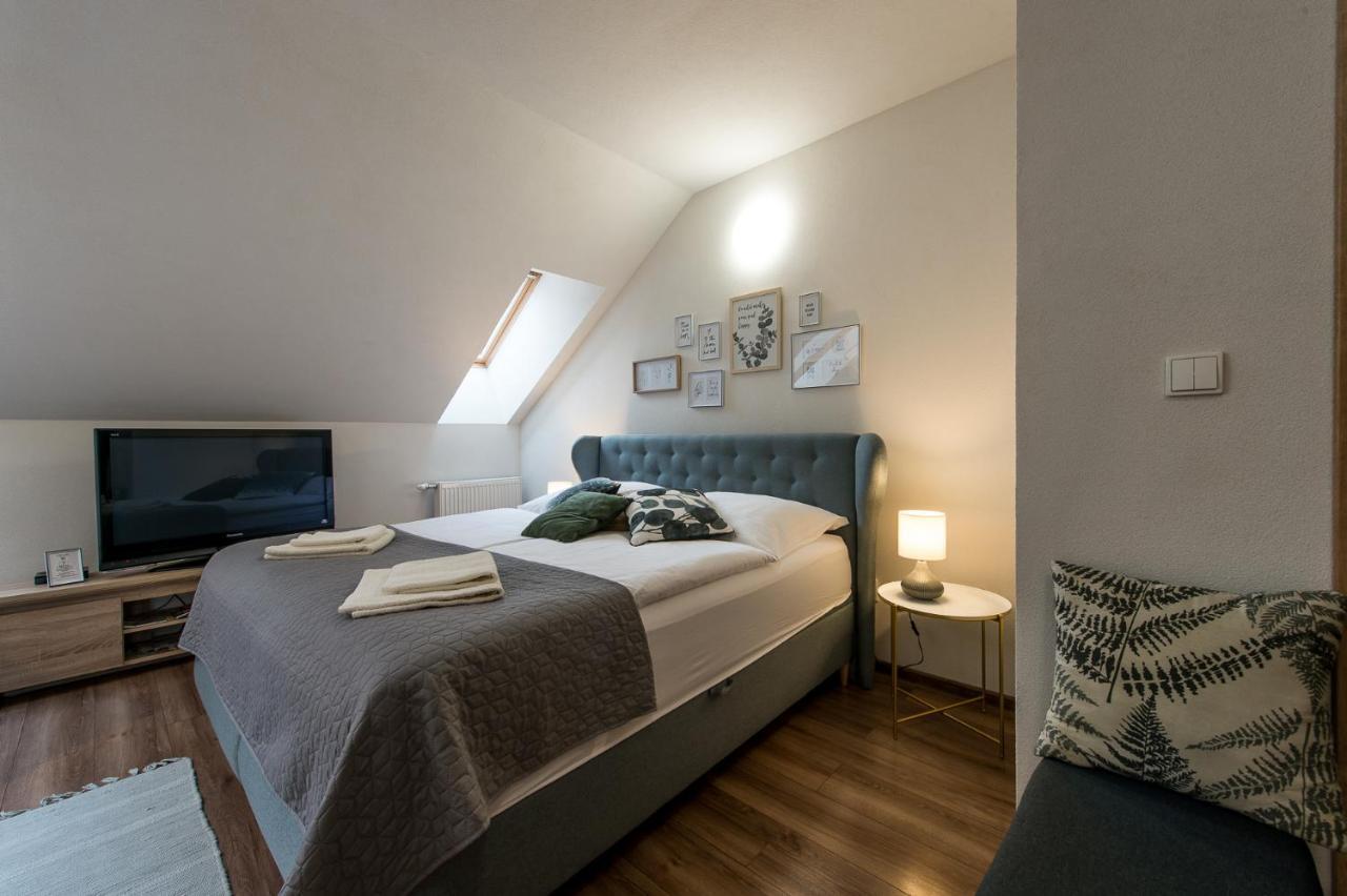 Poetika Apartments Presov Bagian luar foto
