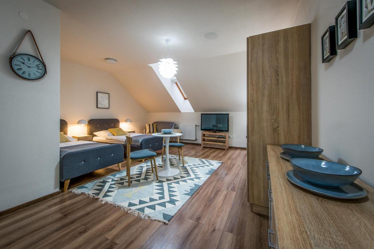 Poetika Apartments Presov Bagian luar foto
