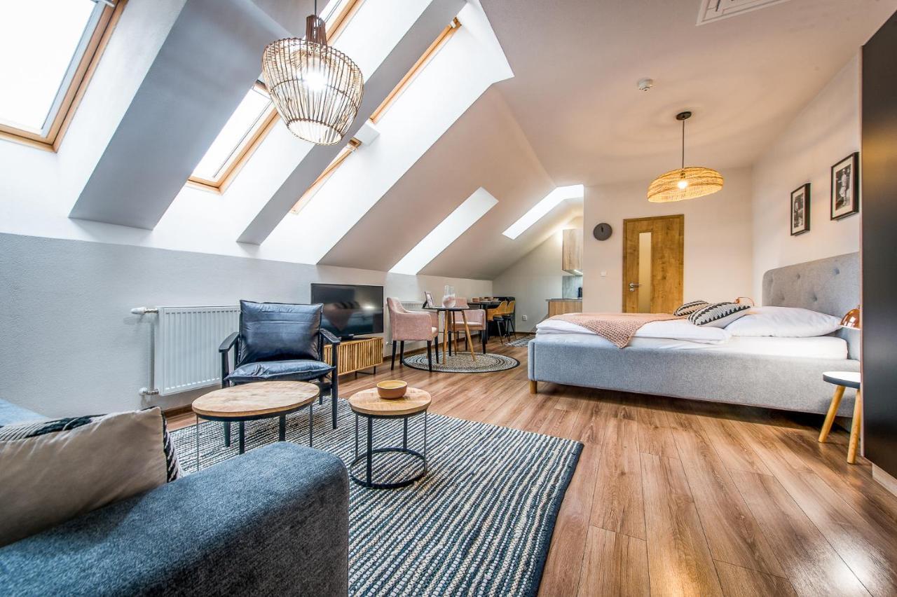 Poetika Apartments Presov Bagian luar foto