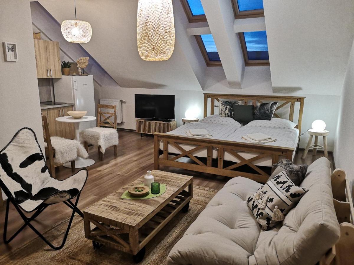Poetika Apartments Presov Bagian luar foto